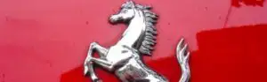 Ferrari făcut zob de Ronaldo
