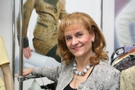 În condiţii de criză, Maria Grapini, proprietarul Pasmatex, se implică direct în conducerea afacerii