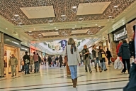 DEGI inaugurează astăzi Iris Shopping Center Titan