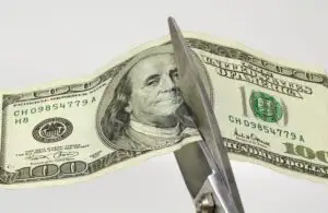 Guvernul a alocat doar 0,1% din buget pentru ONG-uri