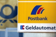 Directorul Postbank, salariu de 1 euro în 2009