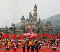 Walt Disney nu mai extinde parcul din Hong Kong