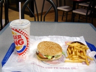 Burger King a deschis al optulea restaurant în România