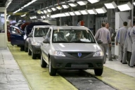Dacia: Scădere cu 60% a vânzărilor pe piaţa internă, în trimestrul I