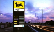 Dispar benzinăriile Agip: MOL România achiziționează rețeaua locală de benzinării Eni
