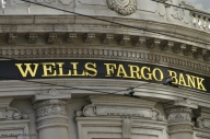 Wells Fargo vrea să-şi plătească datoriile, deşi mai are nevoie de bani