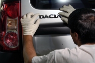 Dacia lucrează toate sâmbetele până la sfârşitul lunii iulie