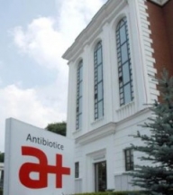 Ministerul Sănătăţii preia 53,01% din Antibiotice Iaşi