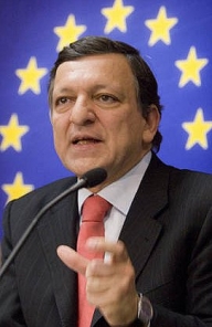 Barroso se implică în rezolvarea datoriei Ucrainei faţă de Rusia