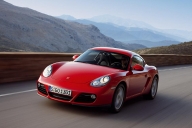 Porsche negociază cedarea a 20% din acţiunile VW către emiratul Qatar