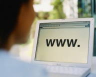 64% dintre români nu au accesat niciodată Internetul
