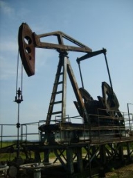 Penalizări pentru cei care manipulează preţul petrolului