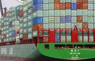 RP Chineză a devenit cel mai mari exportator din lume, depăşind Germania