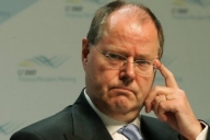 Steinbrück: „Bancherii ar trebui să plătească pentru criză”