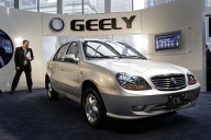 Grupul chinez Geely Holding intenţionează să înainteze o ofertă de preluare a Volvo