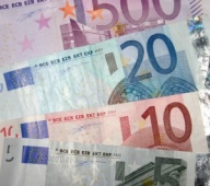 Bursele europene şi bursa autohtonă deschid săptămâna în scădere