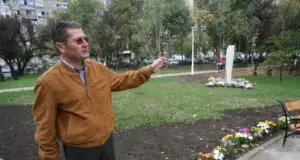 Primarul Negoiţă combate criza cu flori şi copaci de 10 milioane de euro