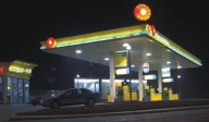 Rompetrol reduce carburanţii cu 4 bani/litru