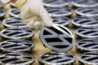 VW face apel la angajaţi pentru ajunge din urmă Toyota