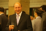„Financial Times”: Criza vine într-un moment nepotrivit pentru Băsescu