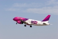 Publicitate în avion, în premieră la Wizz Air