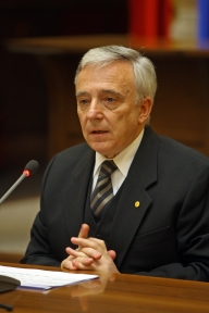 Mugur Isărescu, guvernatorul  BNR de 19 ani