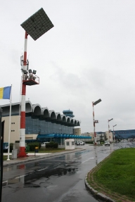 Guvernul a avizat fuziunea Aeroporturilor Otopeni şi Băneasa