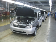 Renault a încheiat un parteneriat cu AvtoVAZ pentru a produce maşini începând cu 2012