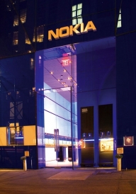 Nokia a avut pierderi de 913 milioane euro în T3