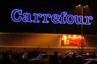 Vânzările Carrefour România au scăzut cu 11% în trimestrul trei