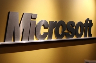 Microsoft vrea să înfiinţeze 4.000 de locuri de muncă
