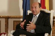 Băsescu: „Rabla” continuă şi în 2010