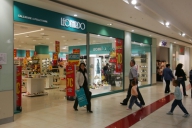 Leonardo a închis 40 de magazine din Ungaria şi va renunţa la alte 10 din România