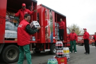 Vânzările Coca Cola au scăzut din cauza incertitudinii politice