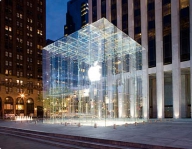 Apple intenţionează să deschidă 50 de magazine în 2010