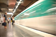 Francezii vor să facă un metrou inutil