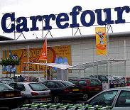 Carrefour a cumpărat lanţul de magazine Plus în Spania