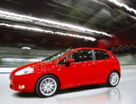 Fiat: 500.000 de maşini Grande Punto cu posibile probleme la direcţie