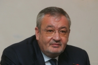 Sebastian Vlădescu, posibilă nominalizare la Finanţe în guvernul Boc