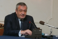 Vlădescu şi Videanu au trecut de comisiile parlamentare