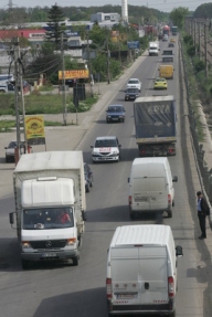 Consiliile locale vor să introducă taxe de tranzit în oraşe, aplicabile camioanelor