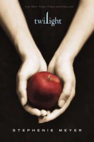 „Twilight” conduce şi în topul celor mai vândute cărţi din 2009