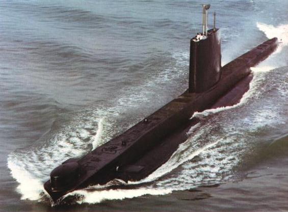 Rolls-Royce va întreţine motoarele flotei britanice de submarine în următorii 10 ani