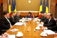 FMI: „Dificultăţile rămân majore în România”