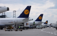 Avioanele Lufthansa rămân la sol