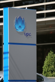 UPC România pierde clienţi pe cablu analog, dar câştigă pe cablu digital