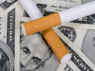 Contrabanda cu ţigări ar putea aduce pierderi la buget de 1 mld. euro