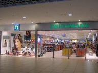 Deichmann, afaceri în creştere şi opt magazine deschise în România în 2009