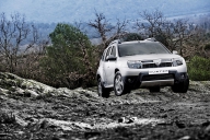 Cum se face un test off-road cu Dacia Duster