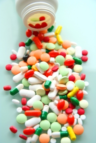 Creşterea preţurilor la medicamente din 1 aprilie ţine piaţa la nivelul din 2009